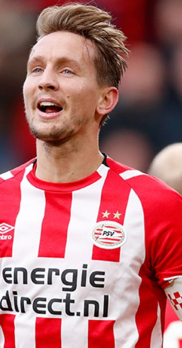 Jubilaris De Jong vooral blij met zege  