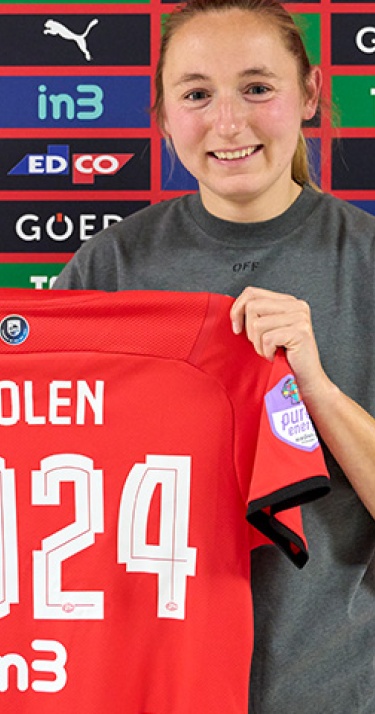Clubvrouw Coolen verlengt bij PSV 