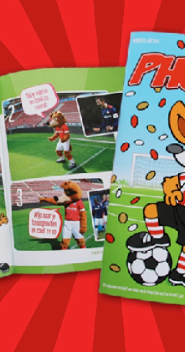 Phoxy Magazine in de bus