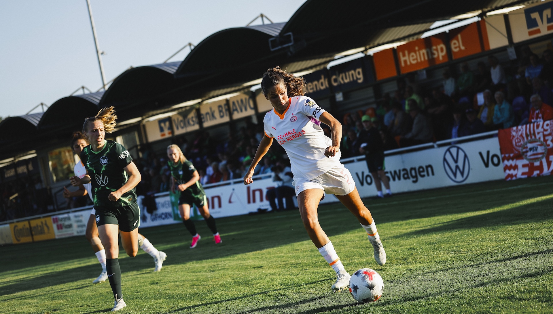 Voorbeschouwing | Landskampioen PSV Vrouwen opent seizoen met strijd om de Super Cup