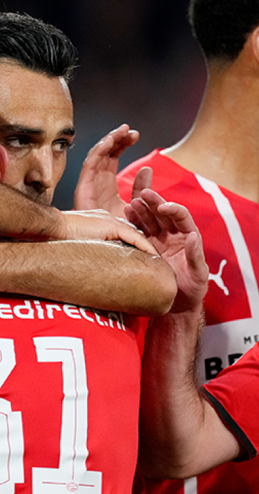PSV wint laatste thuisduel en eindigt tweede in de Eredivisie 