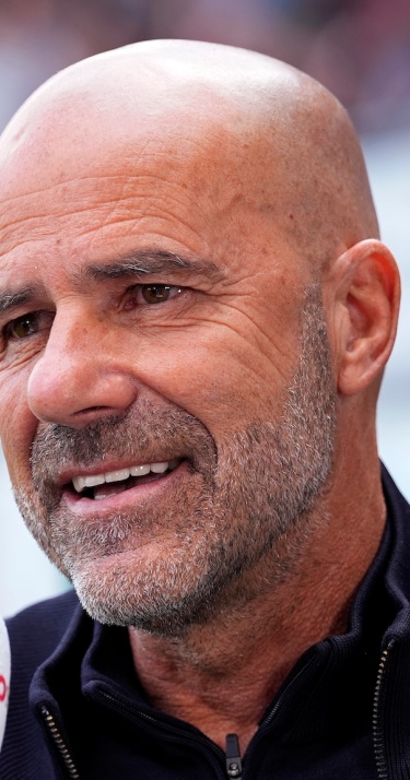 Persconferentie | 'Ik merk dat de beker steeds meer leeft in Nederland'