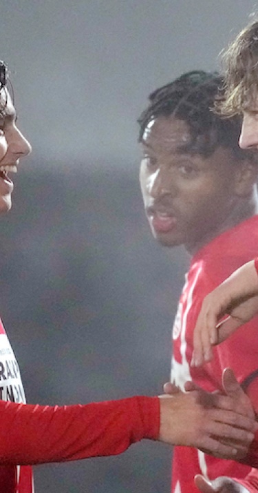 Debutanten schitteren in Jong PSV-show 