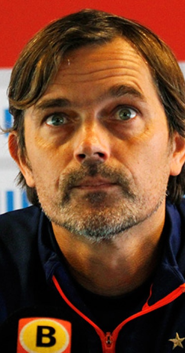 Vooruitblik Cocu op De Graafschap - PSV