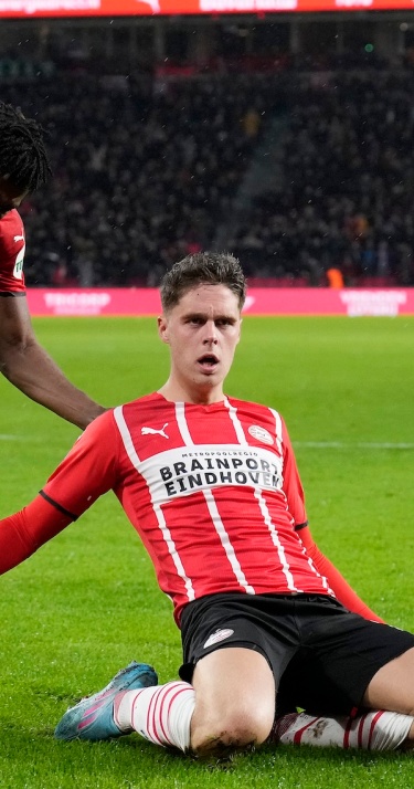 Alles over | PSV succesvol tegen sc Heerenveen tussen Europese tweeluiken in