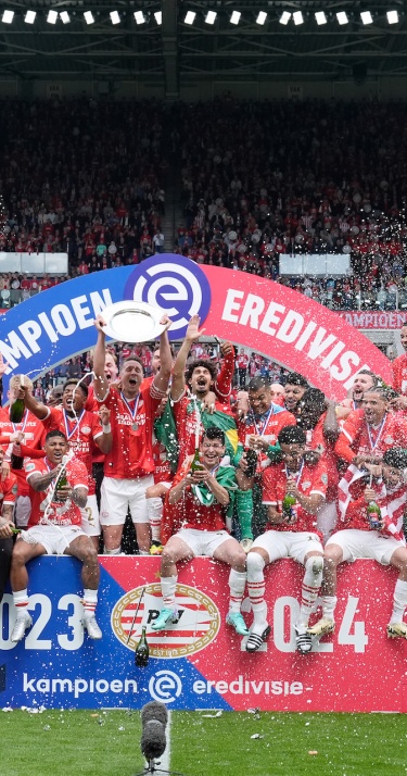 Live | Het kampioensduel PSV - Sparta Rotterdam 