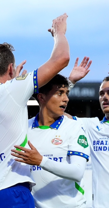 Persconferentie | 'Ik wil hier voor mijn plek vechten' 