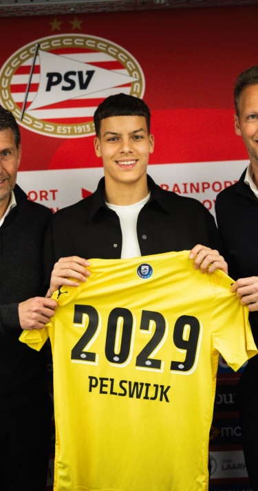 Profcontract | Xavinhjo&nbsp;Pelswijk tekent voor drie jaar bij PSV 