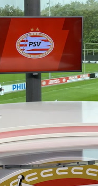PSV TV | André Ooijer te gast tijdens interlandperiode