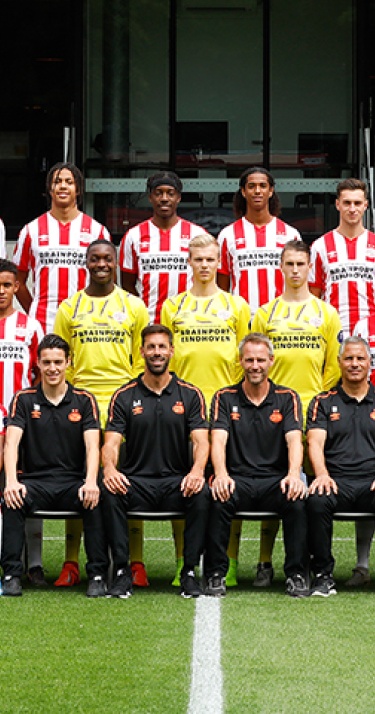 Dit is de Otten Cup-selectie van PSV O19  