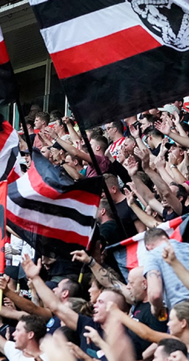 Mediaoverzicht | PSV-fan 'Down Under' houdt seizoenkaart