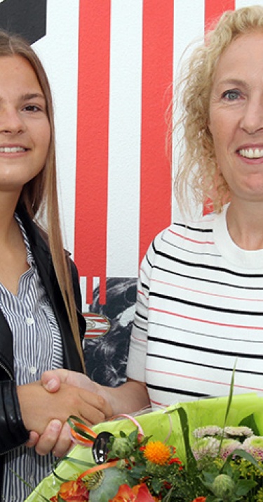 Van Dooren langer bij PSV Vrouwen