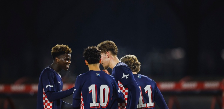 PLIC | Jong PSV wint met 3-1 van Southampton FC 