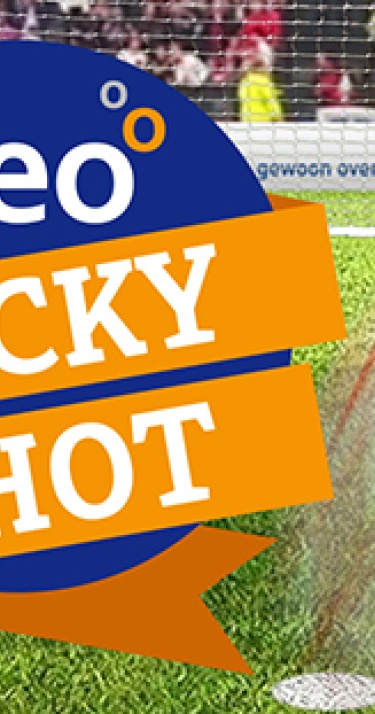 Passeer Zoet en win een gesigneerde PSV-bal