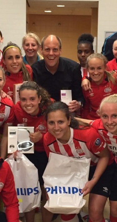 Winnaars gesigneerde headphones bekend! 