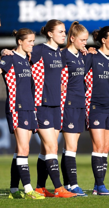 Wedstrijdverslag | PSV Vrouwen grijpt net naast beker en verliest na strafschoppen van FC Twente 