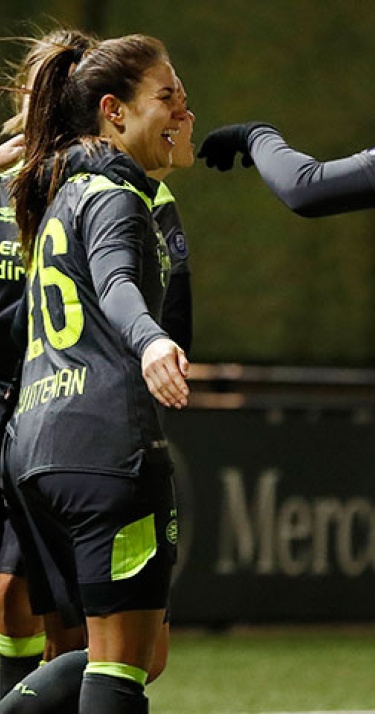 PSV Vrouwen wint in Heerenveen 