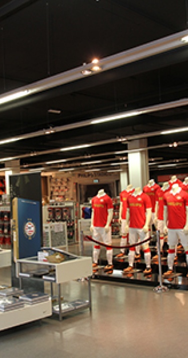 PSV FANstore sluit woensdag eerder