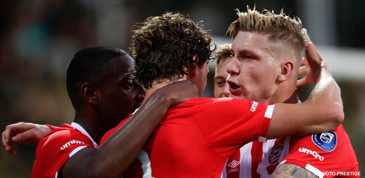 Jong PSV verdedigt koppositie 