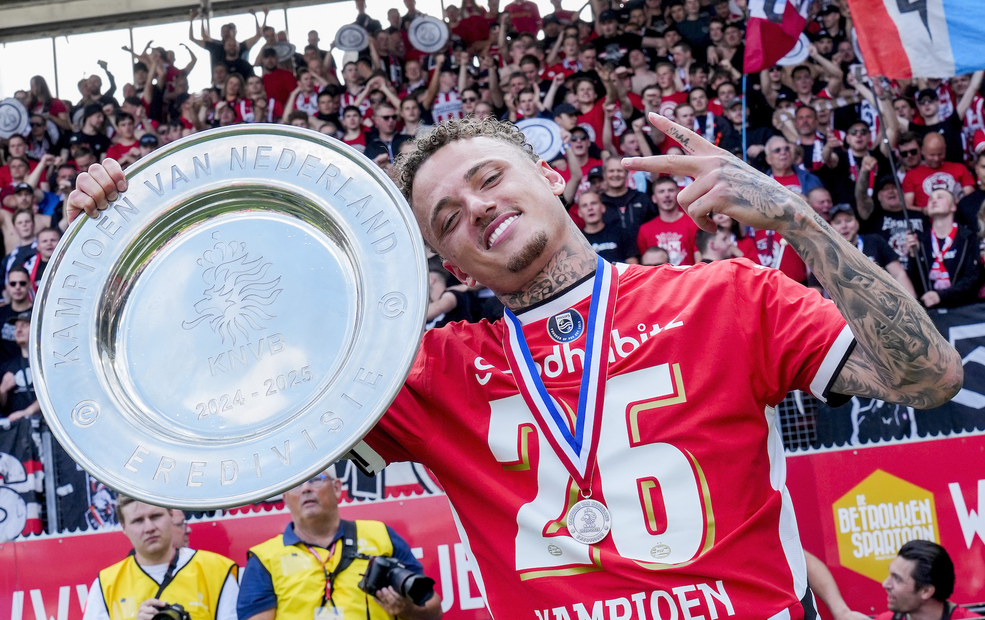 PSV - Transfer | Noa Lang verruilt PSV voor SSC Napoli