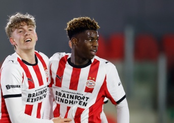 Wedstrijdverslag | Jong PSV scoort drie keer en verslaat nummer twee