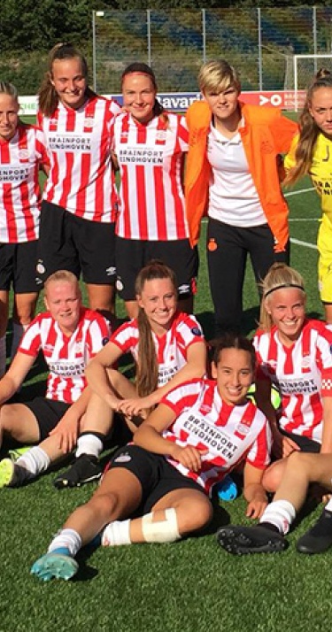 Jong PSV Vrouwen start competitie met zege