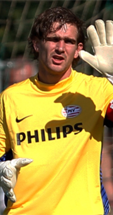 Swinkels verlaat PSV, Bertrams derde doelman