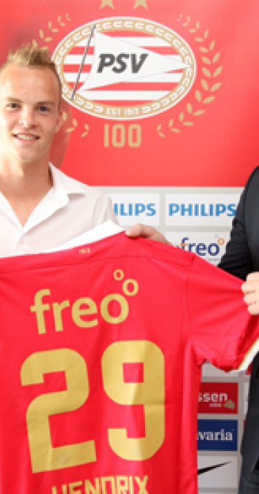 Jorrit Hendrix tekent nieuw contract bij PSV