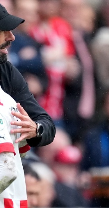 Persconferentie | Van Nistelrooij looft ploeg en blikt vooruit op bekerfinale 