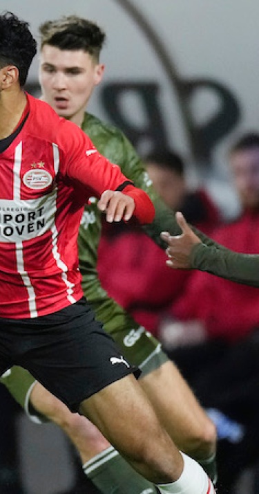 Goede eerste helft niet genoeg voor punten tegen FC Emmen 