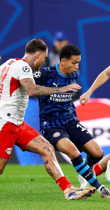 Alles over | PSV en FC Porto jagen op eerste zege 