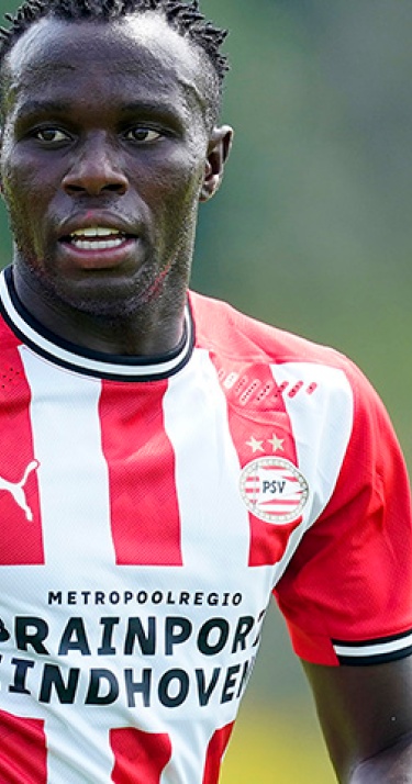Bruma naar Olympiakos Piraeus