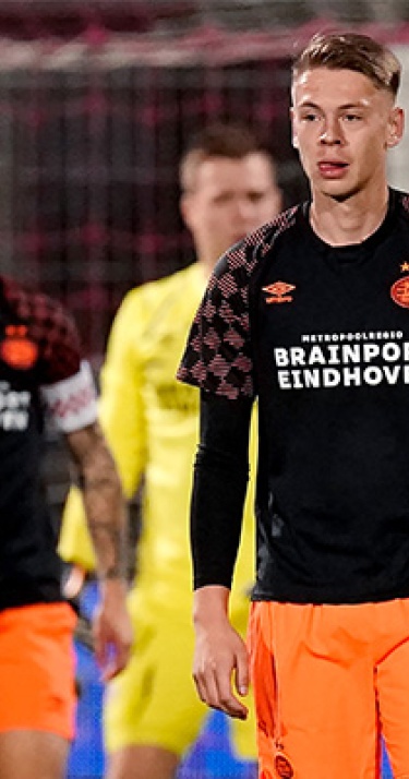 Jong PSV verliest in Oss